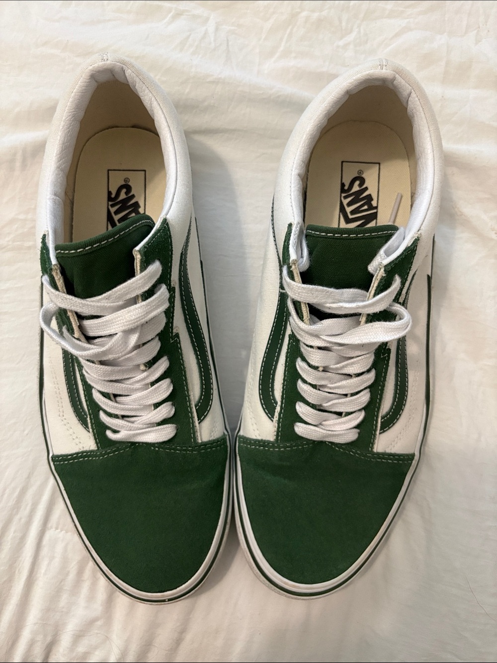 Vans Old Skool Sneakers in Green and White